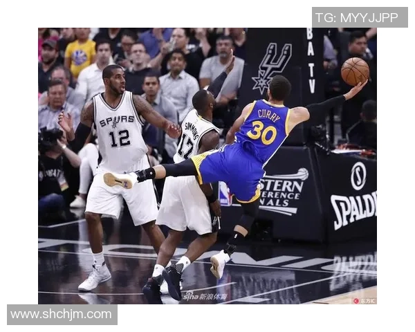 勇士与马刺2021年第一节精彩对决回顾与分析